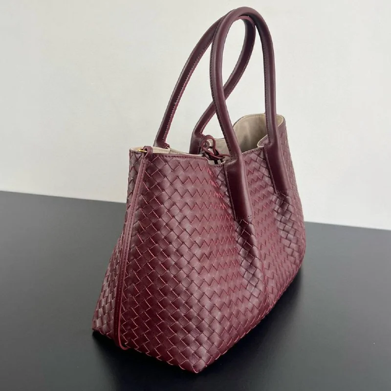 Жіноча сумка - Bottega Veneta